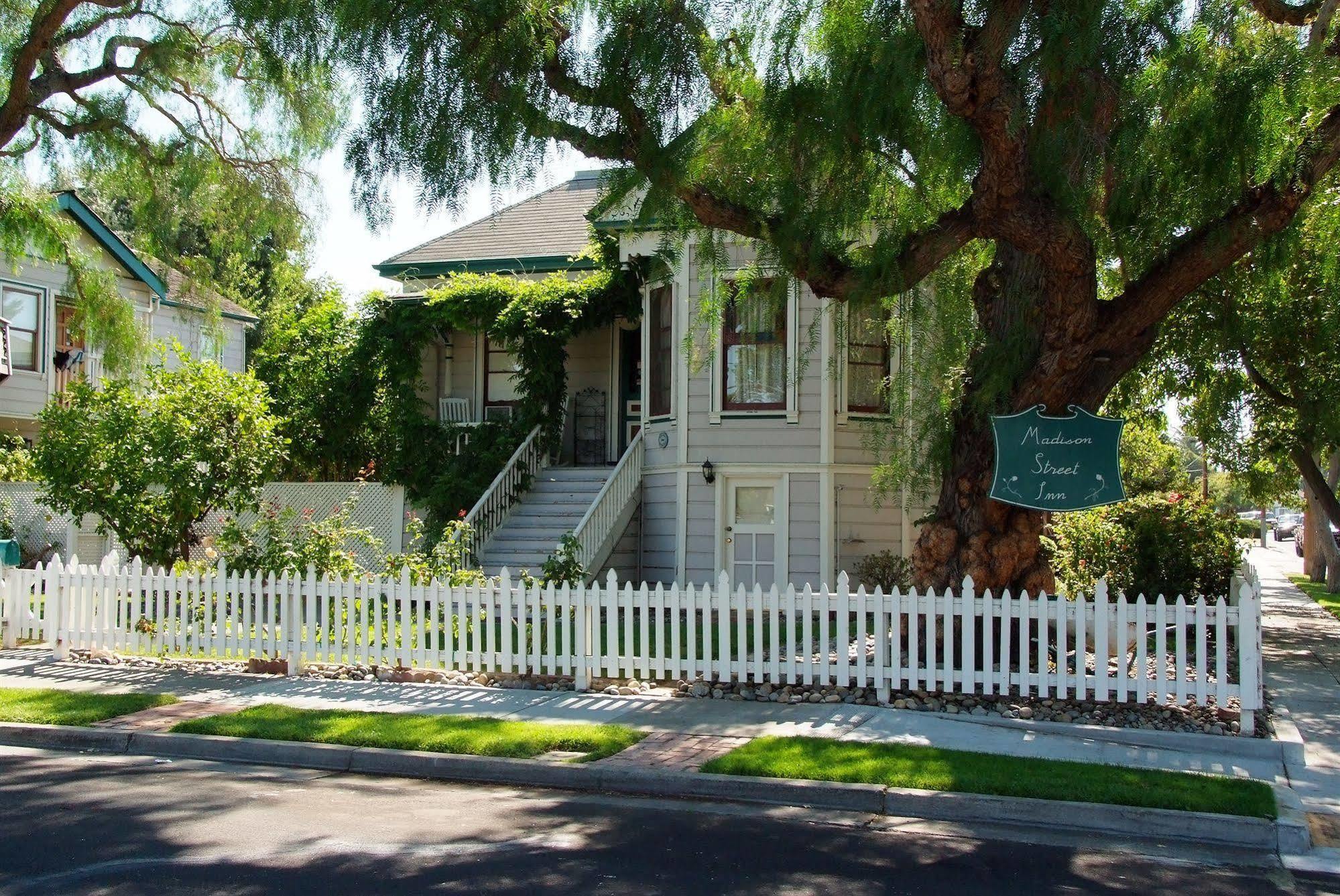 Madison Street Inn B&B Санта Клара Екстериор снимка